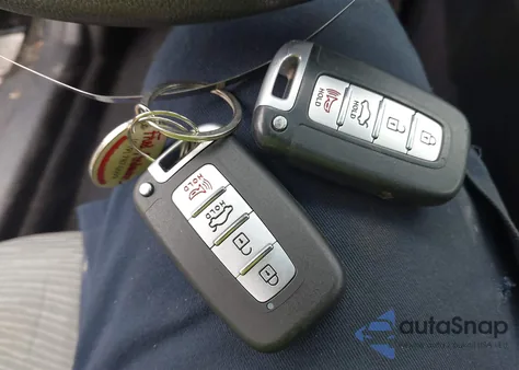 2015 Hyundai Sonata Hybrid из США, поврежденный, VIN KMHEC4A47FA139126